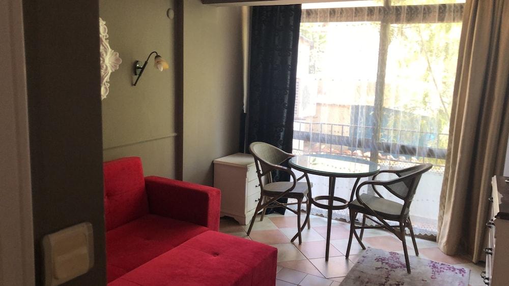 Hotel Hani Armutalan Ngoại thất bức ảnh