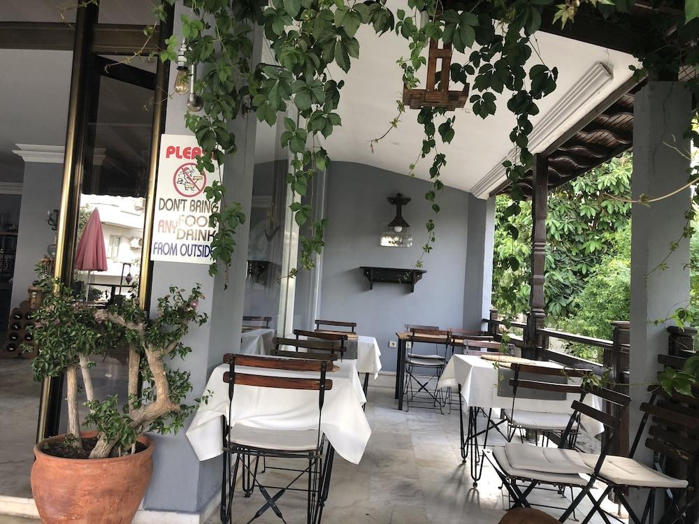 Hotel Hani Armutalan Ngoại thất bức ảnh
